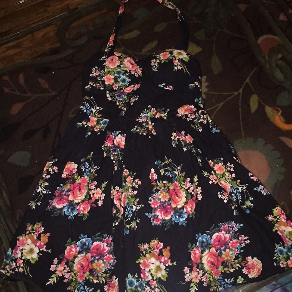 Halter dress